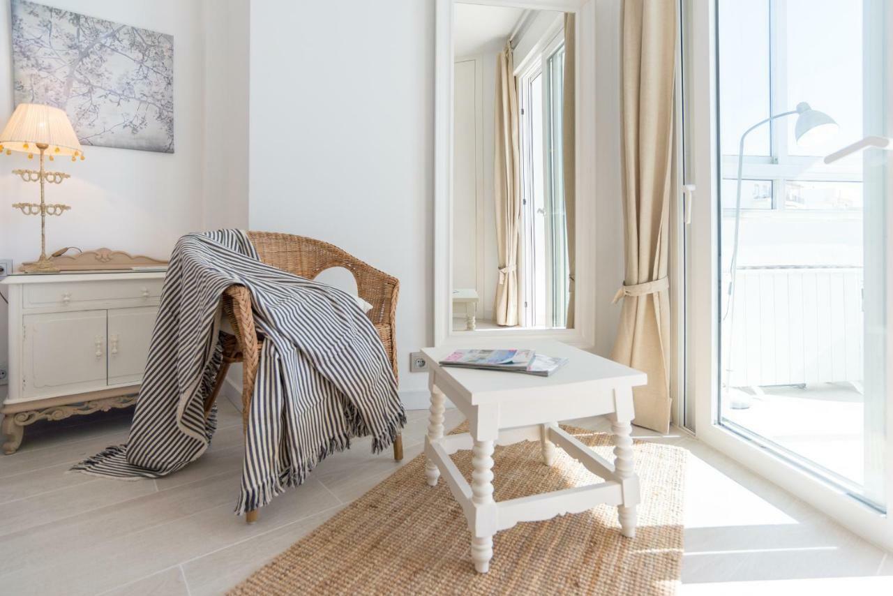 Tgh/ Marbella Beachfront And Center Ngoại thất bức ảnh