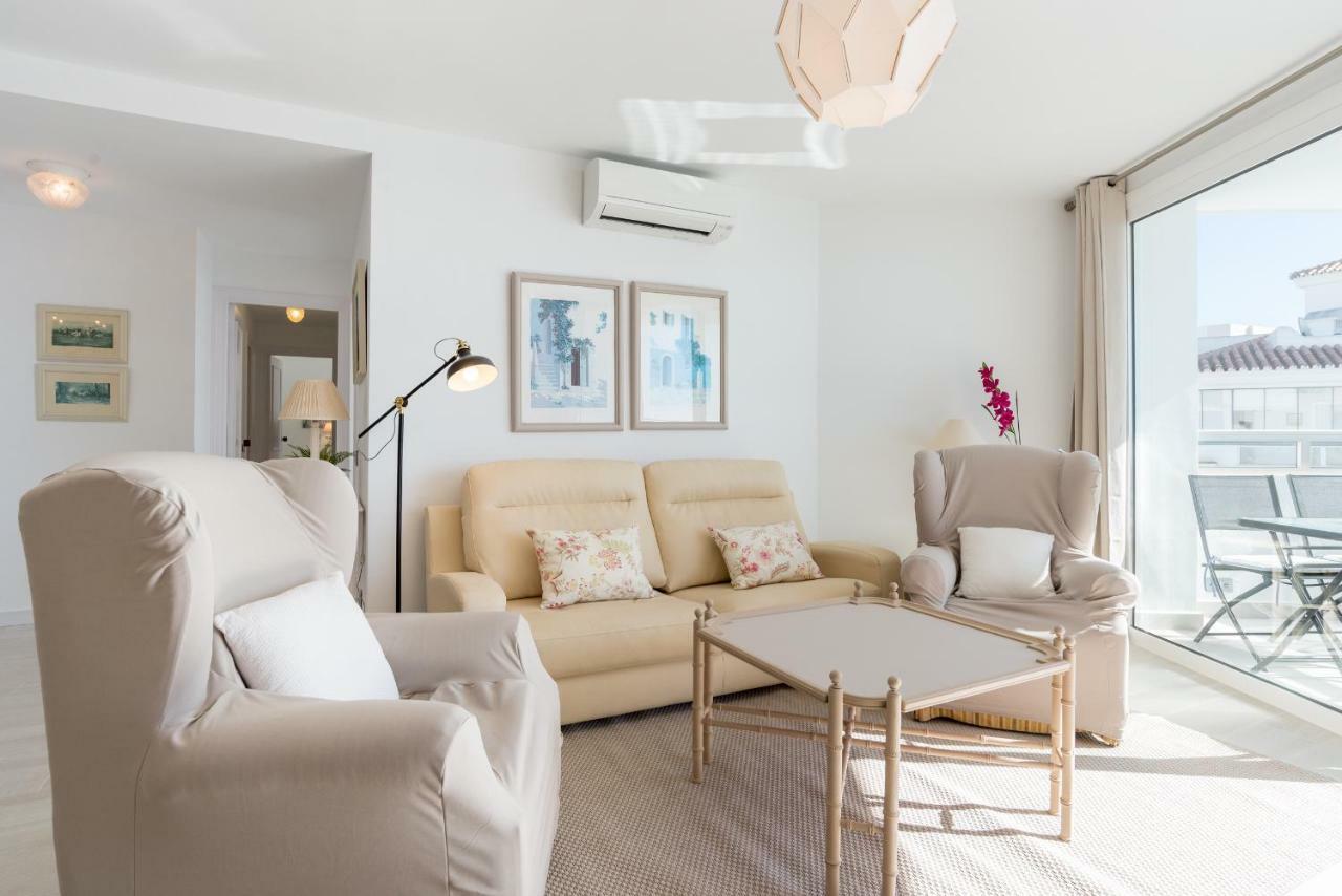 Tgh/ Marbella Beachfront And Center Ngoại thất bức ảnh