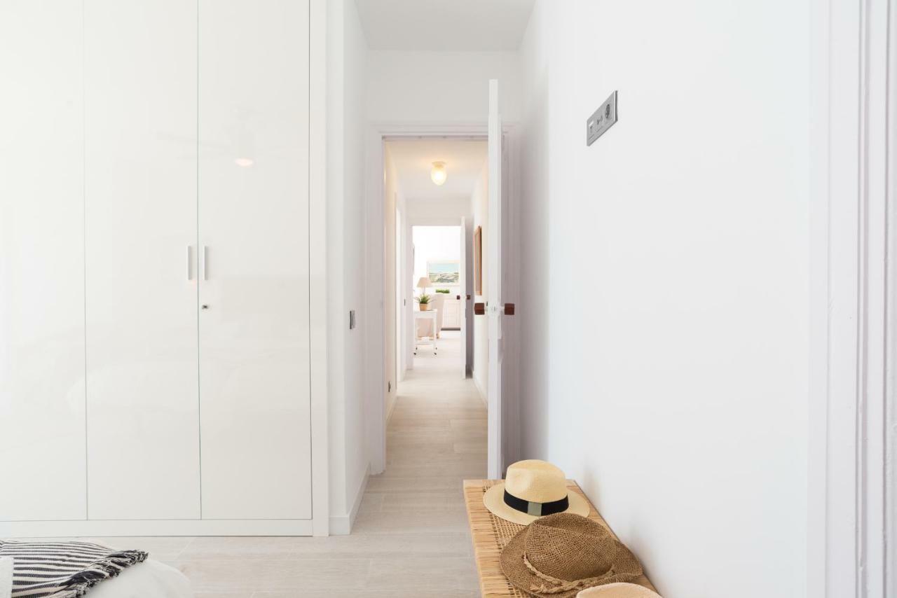 Tgh/ Marbella Beachfront And Center Ngoại thất bức ảnh