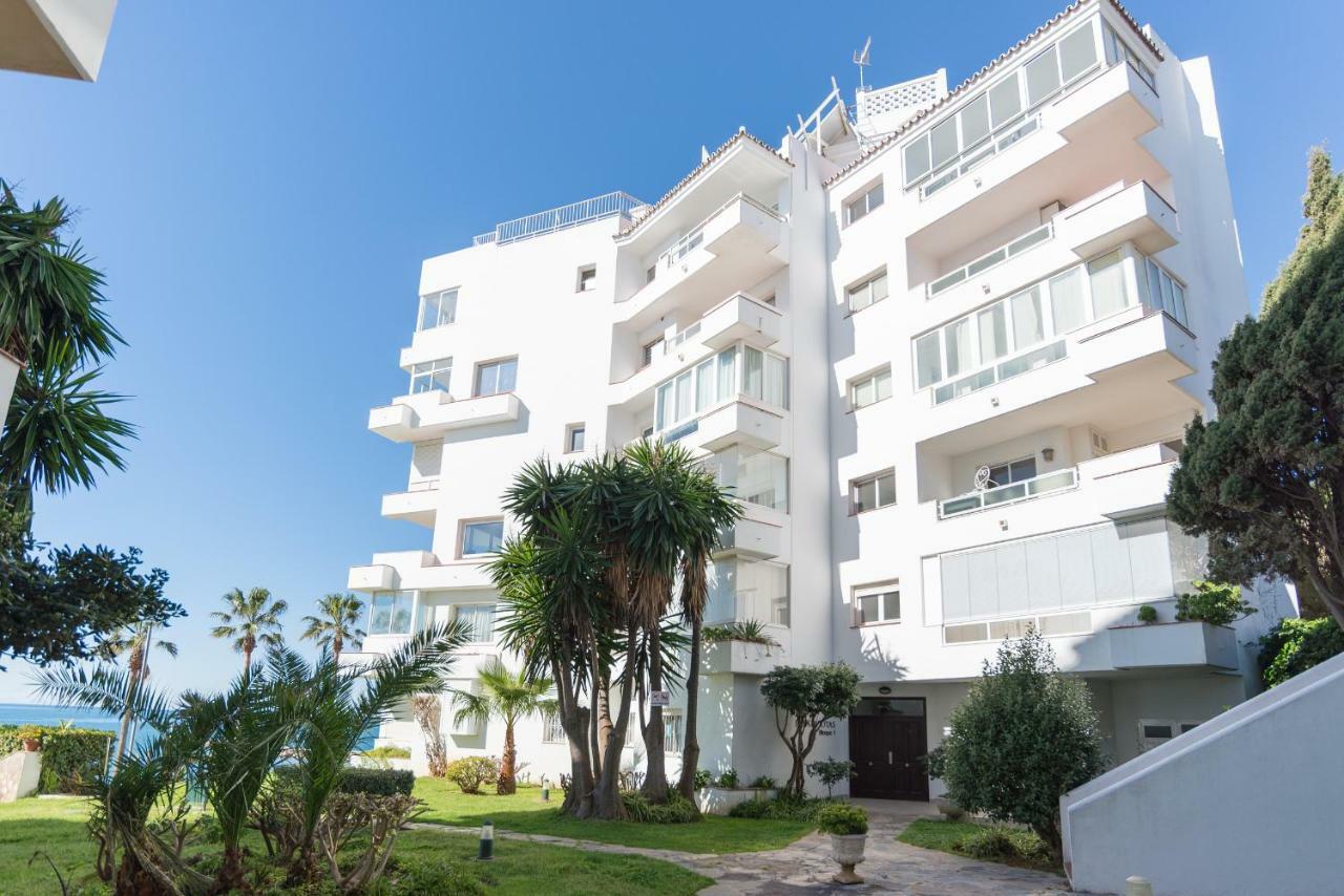 Tgh/ Marbella Beachfront And Center Ngoại thất bức ảnh